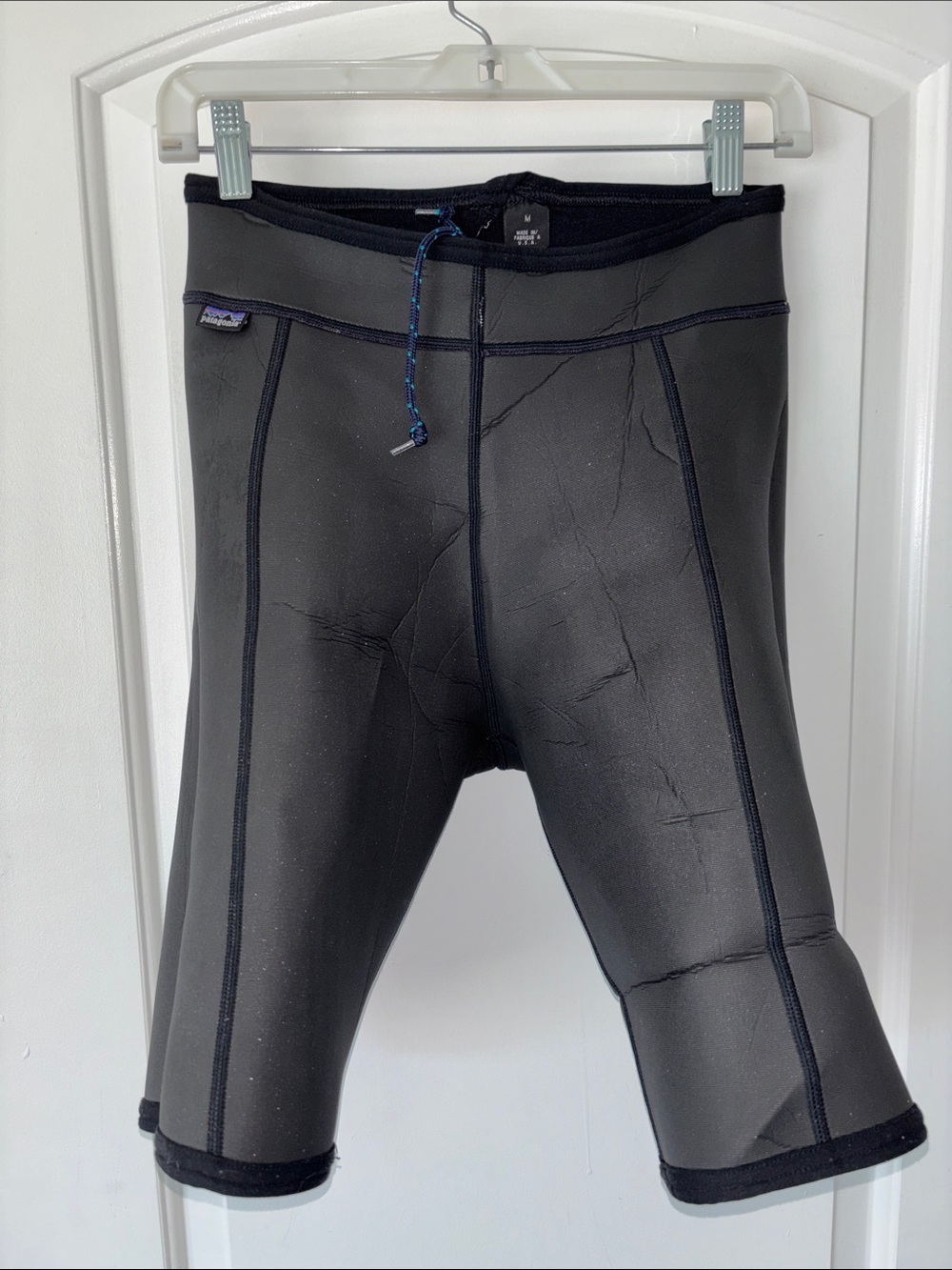 Patagonia Black Neoprene Surf Shorts wetsuit M